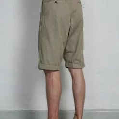 BIRK | Single Pleated Shorts | Safari -Togs Soldes birk single pleated shorts safari hansen garments 995036