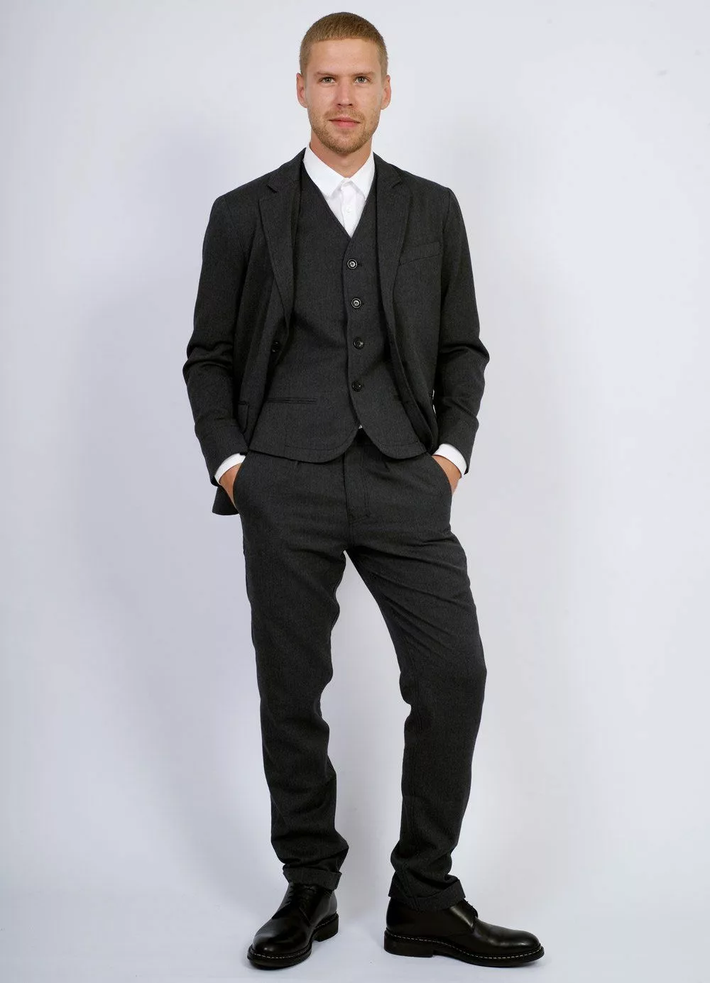 DANIEL | Classic Waistcoat | Graphite 6 DANIEL | Classic Waistcoat | Graphite - Image 6