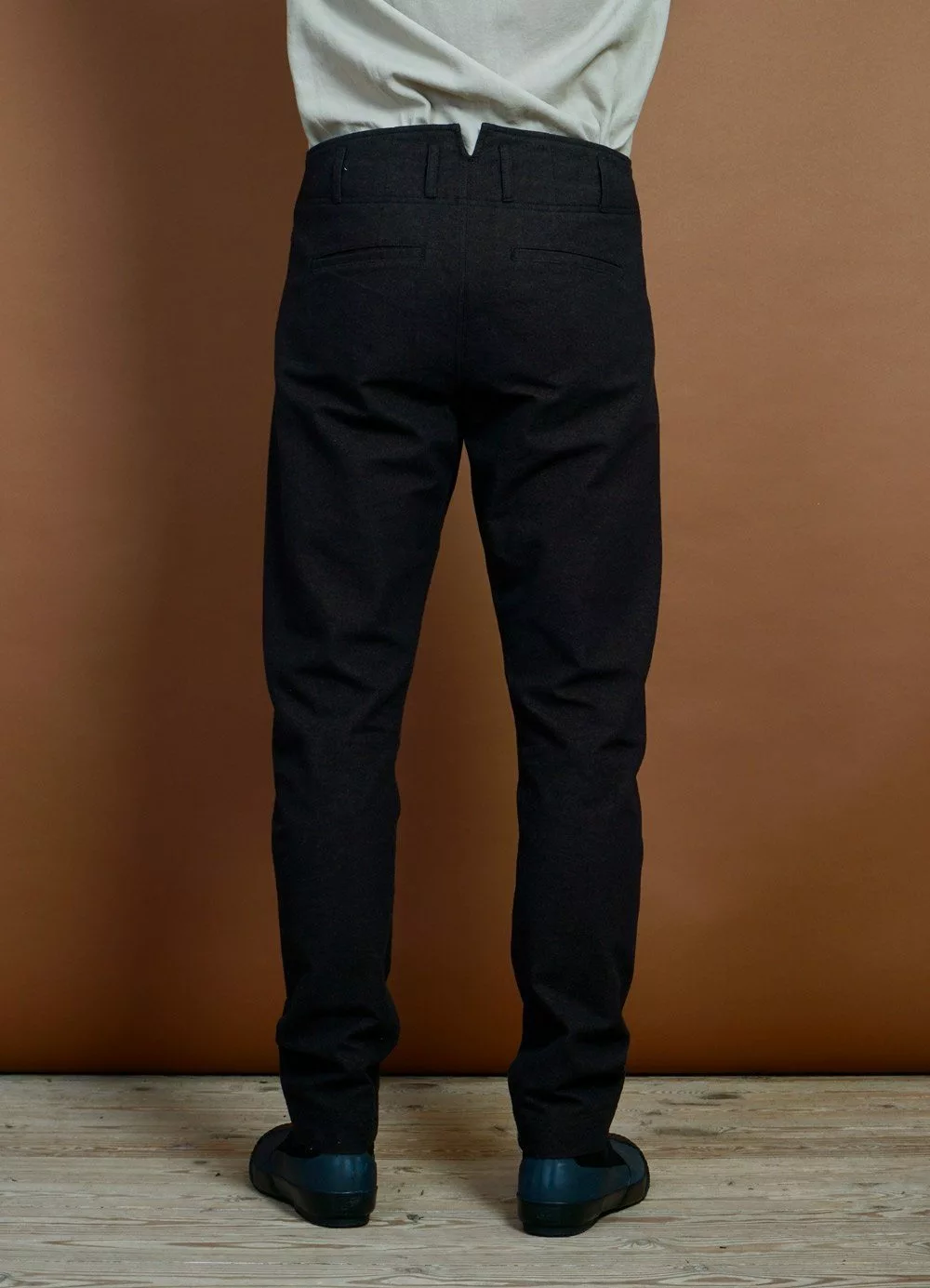 SVENNING | Slim Fit Trousers | Nero 5 SVENNING | Slim Fit Trousers | Nero - Image 5