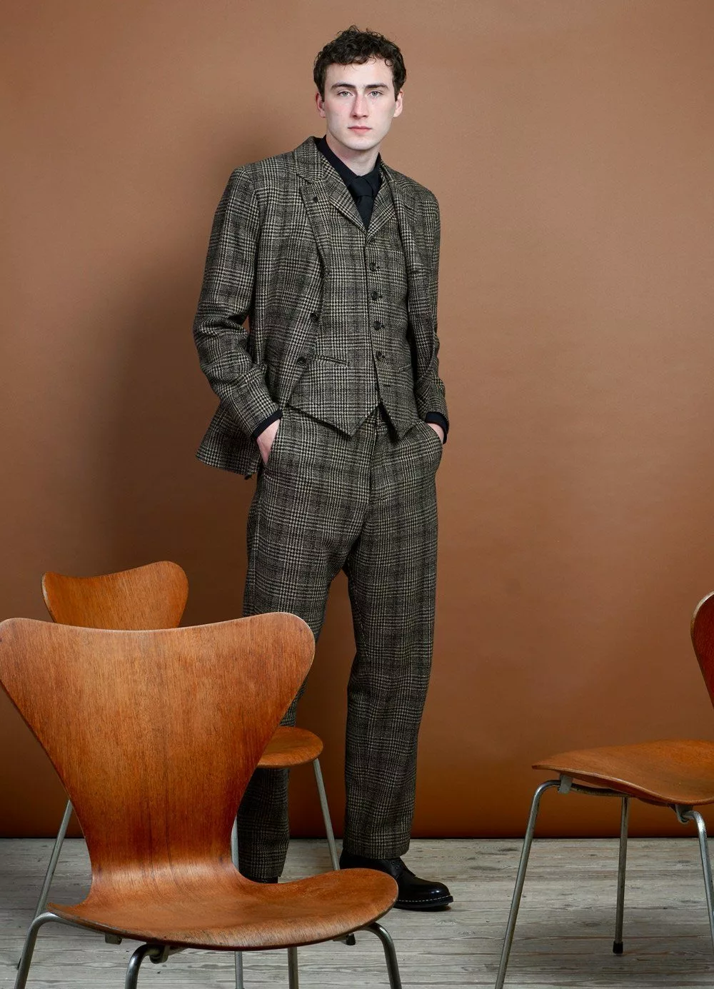 WILLIAM | Lapel Waistcoat | Checkered 3 WILLIAM | Lapel Waistcoat | Checkered - Image 3